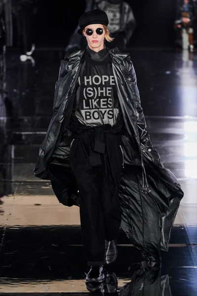 Look 96